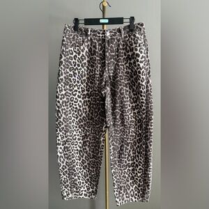 Miss Sparkling Animal Leopard Cheetah Print Denim-Style Brown Grey Tan Size M